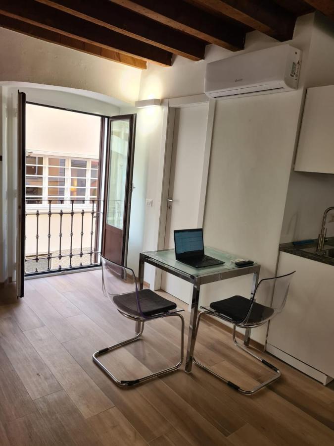 Appartamento Tortona - Milano Kültér fotó